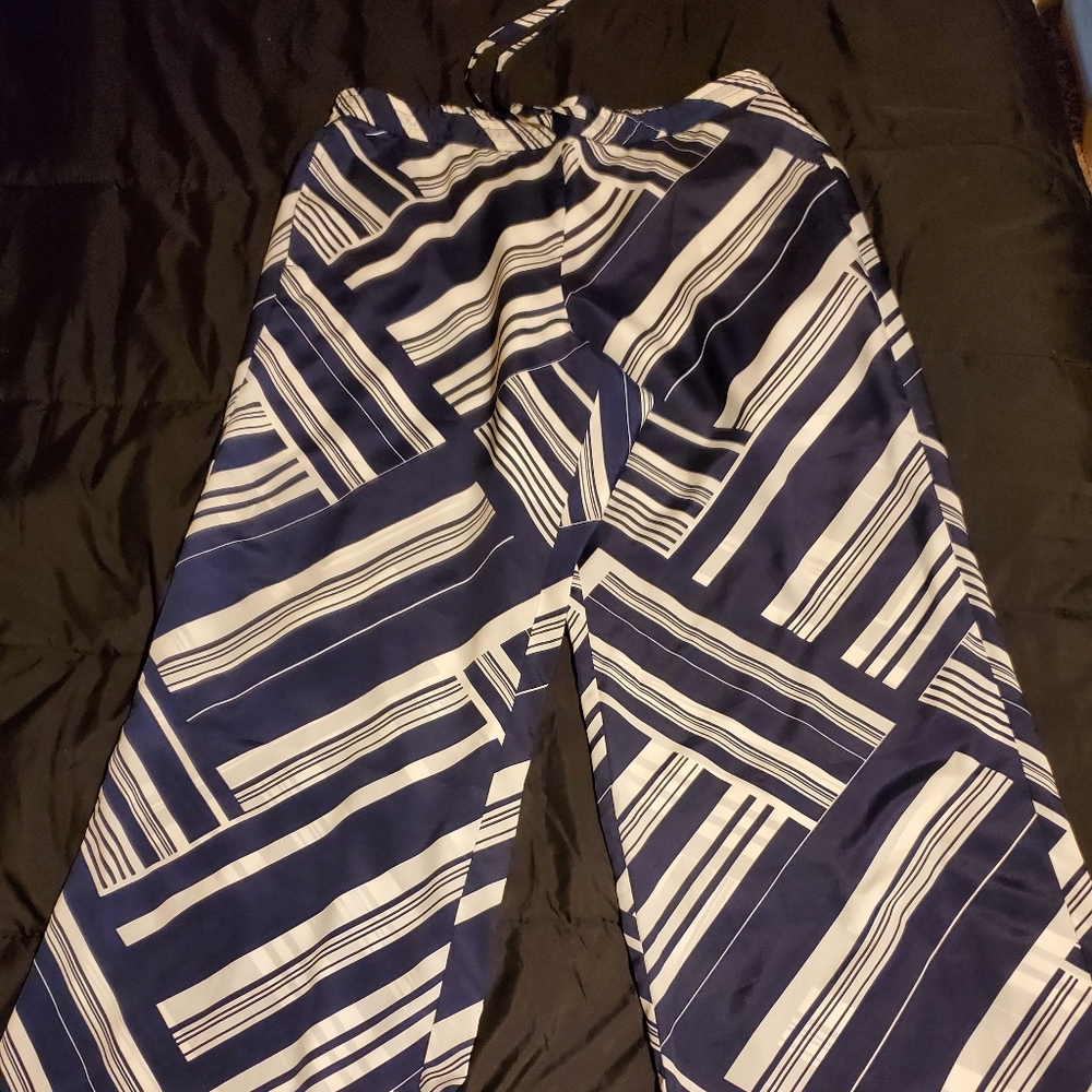Liz Claiborne wide leg pants